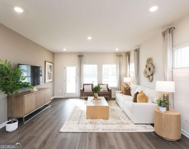 2253 Martin Springs Bend - Photo Thumbnail 6