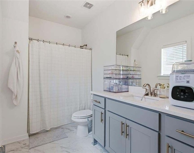 5045 Reserve Drive - Photo Thumbnail 22