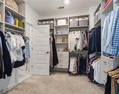 5045 Reserve Drive - Photo Thumbnail 18