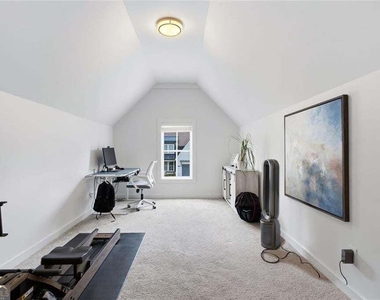 5045 Reserve Drive - Photo Thumbnail 20