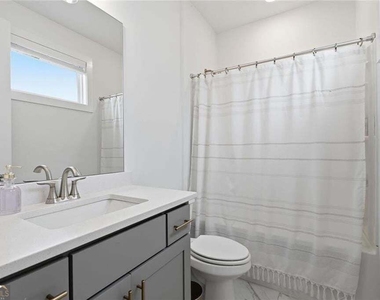5045 Reserve Drive - Photo Thumbnail 29