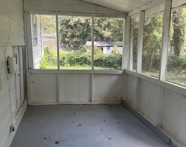 6646 Wolf River Court - Photo Thumbnail 13
