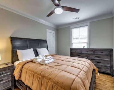 1362 Eubanks Avenue - Photo Thumbnail 18