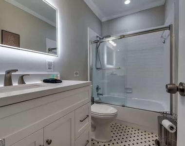 1362 Eubanks Avenue - Photo Thumbnail 19