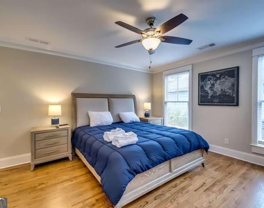 1362 Eubanks Avenue - Photo Thumbnail 13