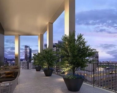 15 West 61st Street - Photo Thumbnail 6