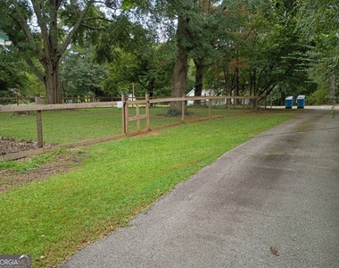 51 Cleveland Road - Photo Thumbnail 5