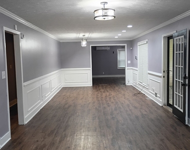 51 Cleveland Road - Photo Thumbnail 7