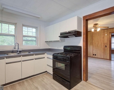 7985 Midway Road - Photo Thumbnail 4