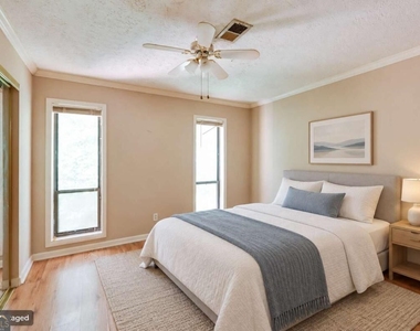 1565 Terrell Mill Place Se - Photo Thumbnail 21