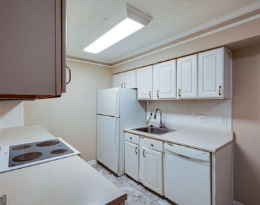 1565 Terrell Mill Place Se - Photo Thumbnail 8