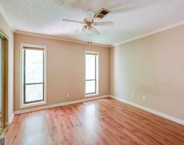 1565 Terrell Mill Place Se - Photo Thumbnail 23