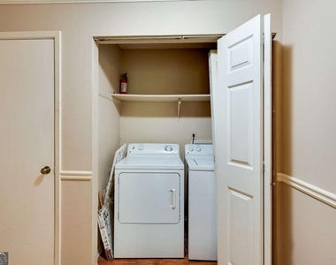 1565 Terrell Mill Place Se - Photo Thumbnail 13