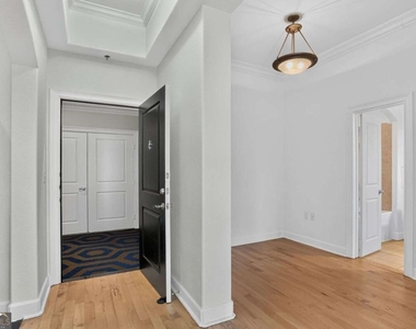 3445 Stratford Road Ne - Photo Thumbnail 1