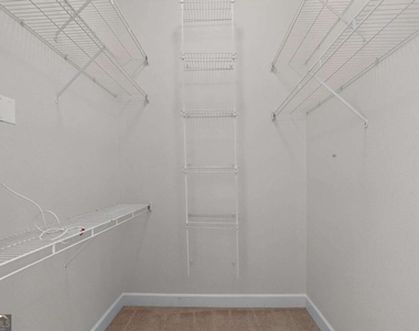 3445 Stratford Road Ne - Photo Thumbnail 17