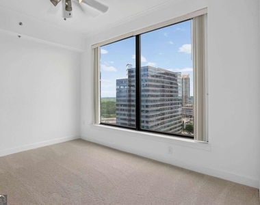 3445 Stratford Road Ne - Photo Thumbnail 16