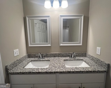 5907 Maiden Lane - Photo Thumbnail 5