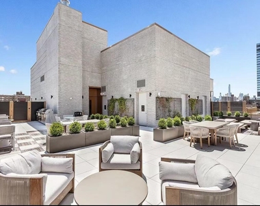 218 West 103rd Street - Photo Thumbnail 6