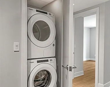 218 West 103rd Street - Photo Thumbnail 5