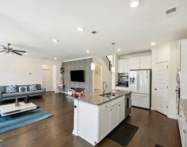 13136 Vista Lane - Photo Thumbnail 13