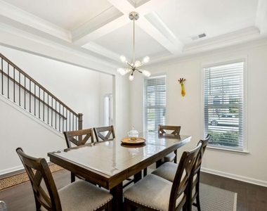 13136 Vista Lane - Photo Thumbnail 4