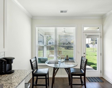 13136 Vista Lane - Photo Thumbnail 12