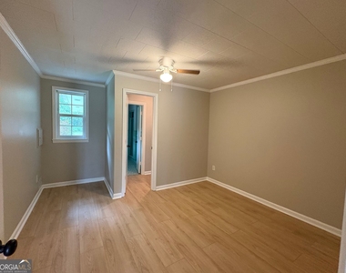 106 Cherry Street - Photo Thumbnail 4