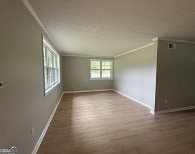 106 Cherry Street - Photo Thumbnail 16