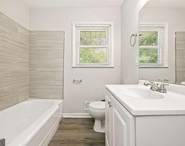2690 Lake Harbin Road - Photo Thumbnail 13