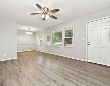 2690 Lake Harbin Road - Photo Thumbnail 3