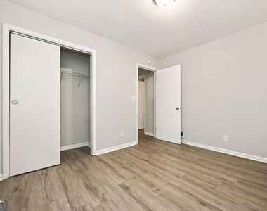 2690 Lake Harbin Road - Photo Thumbnail 10