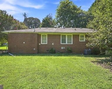 2690 Lake Harbin Road - Photo Thumbnail 14