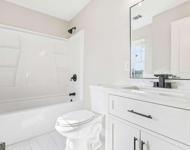 78 Crescent Commons - Photo Thumbnail 29