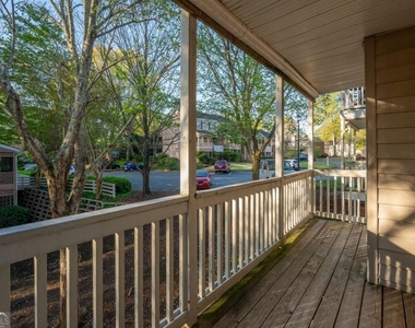 466 Teal Court - Photo Thumbnail 12