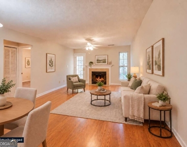 466 Teal Court - Photo Thumbnail 7