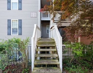 466 Teal Court - Photo Thumbnail 1