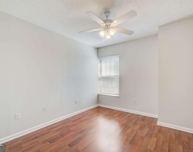 199 14th Street - Photo Thumbnail 13