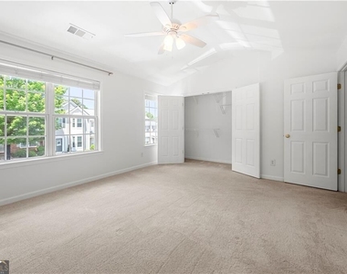1135 Kilmington Court - Photo Thumbnail 13