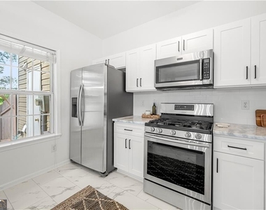 1135 Kilmington Court - Photo Thumbnail 5