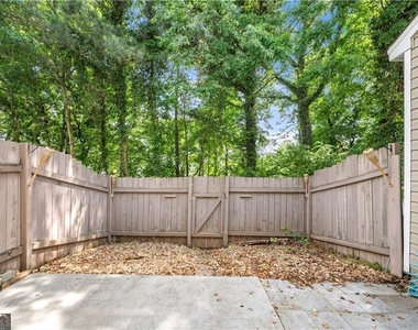 1135 Kilmington Court - Photo Thumbnail 19