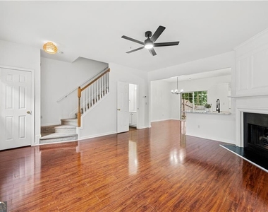 1135 Kilmington Court - Photo Thumbnail 1