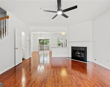 1135 Kilmington Court - Photo Thumbnail 3