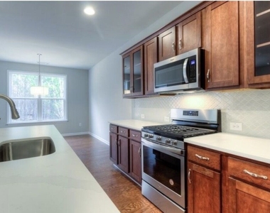 163 Archie Way - Photo Thumbnail 14