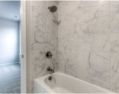 163 Archie Way - Photo Thumbnail 5