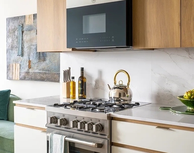 42-06 Orchard Street - Photo Thumbnail 4