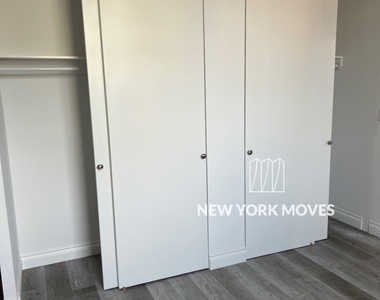 West 34th Street - Photo Thumbnail 16