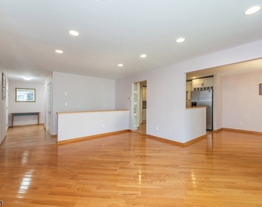 3 Jennifer Dr - Photo Thumbnail 3