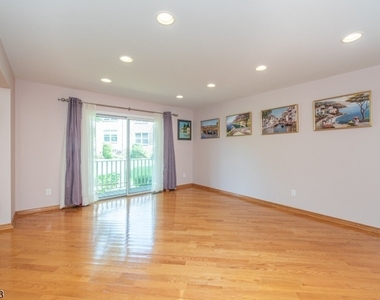 3 Jennifer Dr - Photo Thumbnail 2