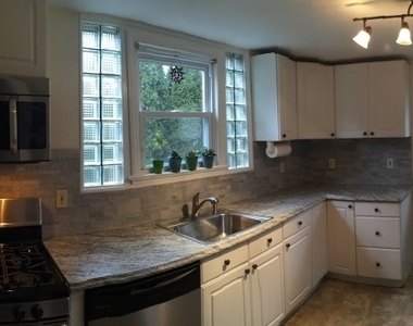 21 Cobb Pl - Photo Thumbnail 2