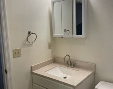 21 Cobb Pl - Photo Thumbnail 13